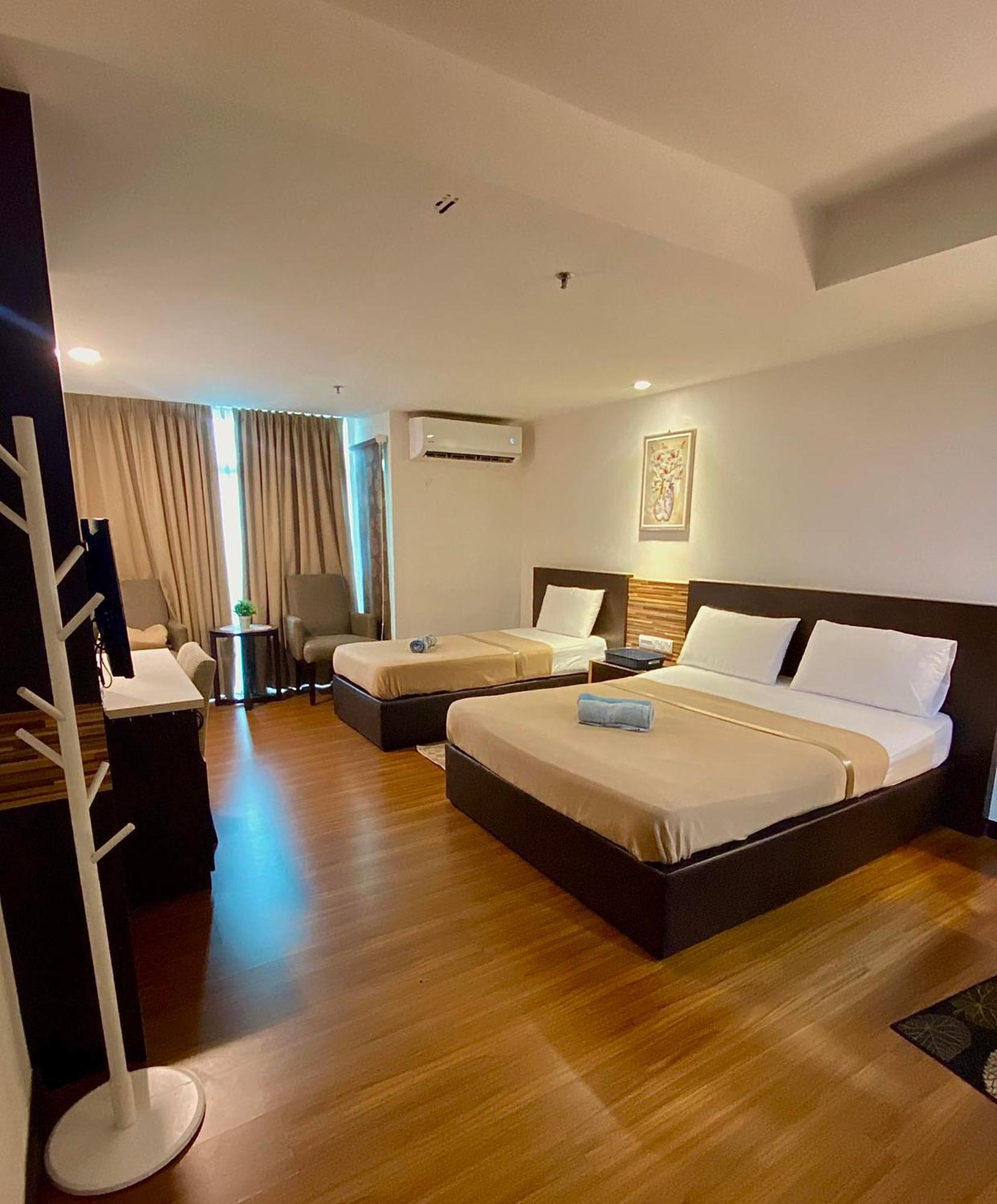Ain Studio Apartment Кота Бару Екстериор снимка